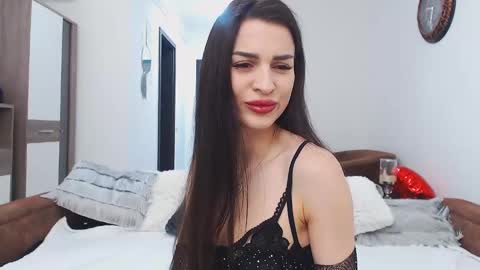 rebecamur online show from February 2025 05:27:01 PM