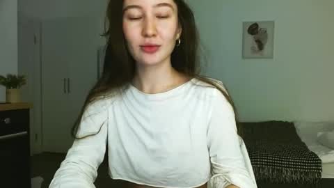 Snapshot of rebecca_demure18 chatting on December 2024 02:27:01 PM Lets talk here 33. online show from December 2024 02:27:01 PM