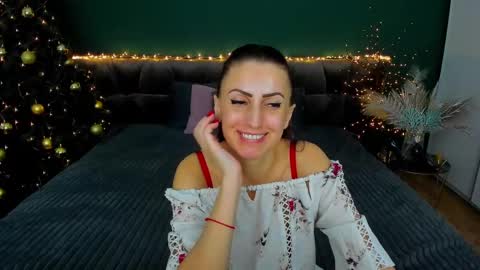 rebecca_diamonds online show from December 2024 12:55:02 PM
