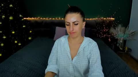 rebecca_diamonds online show from December 2024 12:42:01 PM