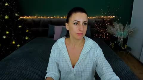 rebecca_diamonds online show from January 2025 03:07:01 PM