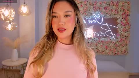 Snapshot of rebeccahudson_ chatting on October 2025 06:53:01 PM Rebe online show from October 2025 06:53:01 PM