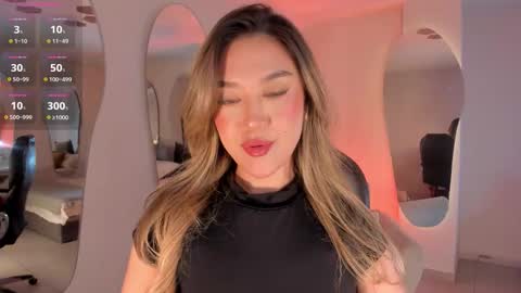 Snapshot of rebeccahudson_ chatting on October 2025 07:24:02 PM Rebe online show from October 2025 07:24:02 PM