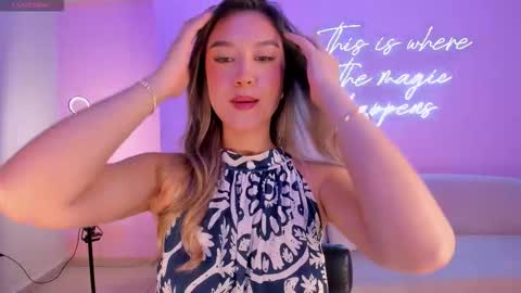 Snapshot of rebeccahudson_ chatting on October 2025 05:08:01 PM Rebe online show from October 2025 05:08:01 PM