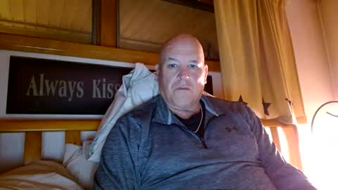 Mtn. Man online show from October 2025 01:05:01 AM