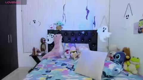 Snapshot of red_girlofficial chatting on October 2025 02:56:02 AM Taliana online show from October 2025 02:56:02 AM