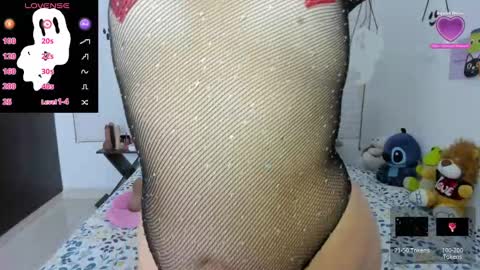 Snapshot of red_girlofficial chatting on October 2025 04:26:01 AM Taliana online show from October 2025 04:26:01 AM