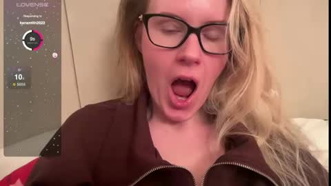 Rosie online show from February 2025 07:07:01 PM