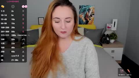 Snapshot of red_naughtyfox chatting on October 2025 05:34:01 PM Lessy Fox online show from October 2025 05:34:01 PM