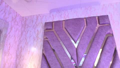 Snapshot of red_pandaa chatting on November 2025 04:13:02 AM red_pandaa online show from November 2025 04:13:02 AM