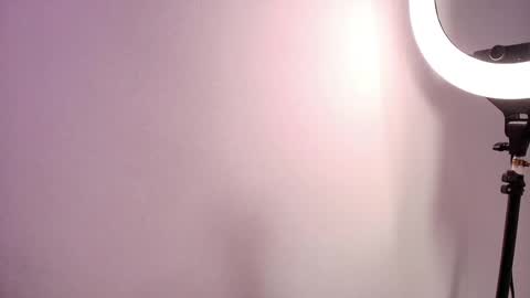 ANGELA online show from December 2025 01:29:01 PM