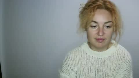 reddgirll online show from January 2025 05:30:01 PM