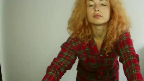 reddgirll online show from January 2025 09:24:01 AM