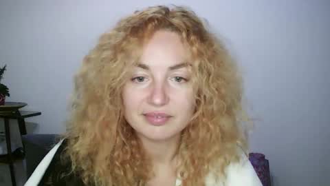 reddgirll online show from January 2025 09:55:02 PM