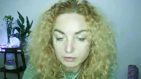 reddgirll online show from January 2025 09:21:01 PM