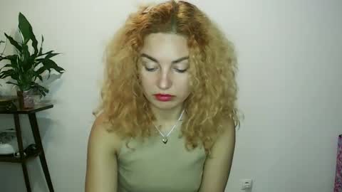 reddgirll online show from January 2025 04:48:01 PM