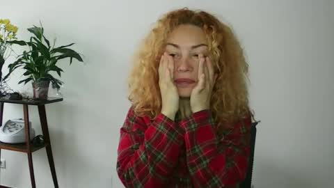 reddgirll online show from January 2025 10:29:02 AM