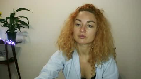 reddgirll online show from January 2025 06:21:01 PM