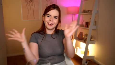 RedHotlinee online show from October 2025 12:35:02 PM