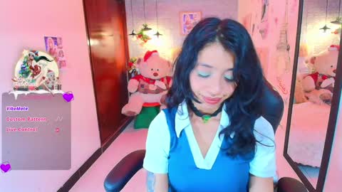 Lili Lopez online show from December 2024 07:41:02 PM