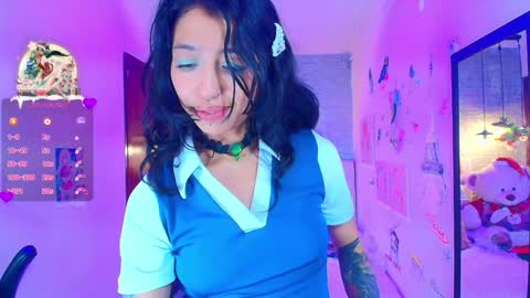 Lili Lopez online show from December 2024 10:44:02 PM