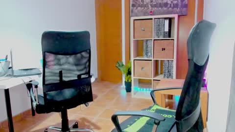 Sofia online show from January 2025 11:31:02 AM