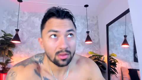 Regan online show from November 2025 02:33:01 AM