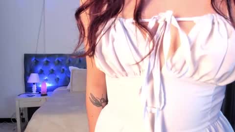 Snapshot of regina_blum chatting on September 2025 12:54:01 PM Regina online show from September 2025 12:54:01 PM