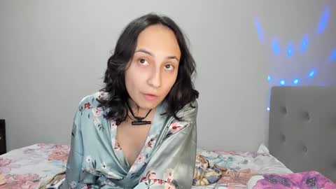 Alisa online show from January 2025 12:47:02 PM
