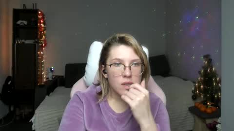 Regina online show from January 2025 03:19:01 PM