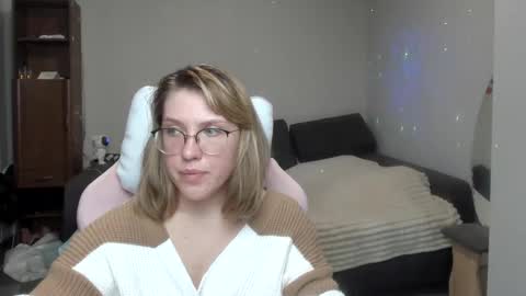 Regina online show from January 2025 12:42:01 PM