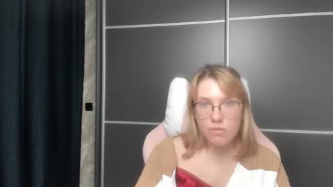 Regina online show from January 2025 02:14:01 PM