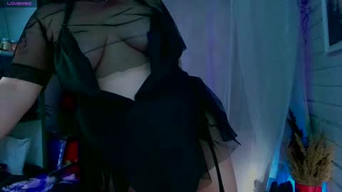 Karina online show from February 2025 11:46:02 AM