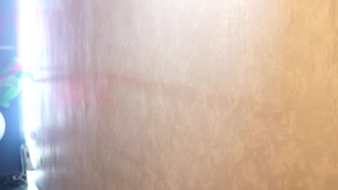 Snapshot of reik_von chatting on October 2025 12:28:01 PM Reik online show from October 2025 12:28:01 PM