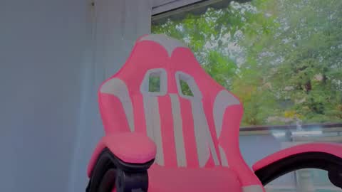 reina cummings online show from September 2025 05:56:01 AM