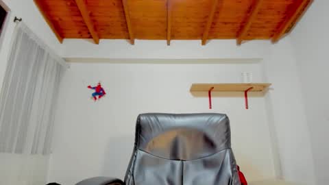 Rmy Steen online show from November 2025 02:10:01 AM