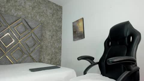 Renata 3 online show from December 2024 11:06:02 AM