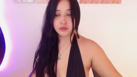    online show from December 2024 07:38:01 AM