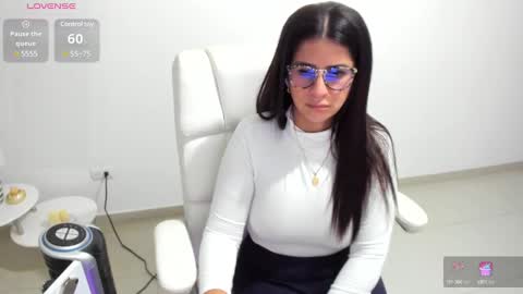 RENATA online show from January 2025 11:45:01 PM