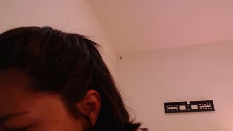 renataj online show from October 2025 10:15:02 AM