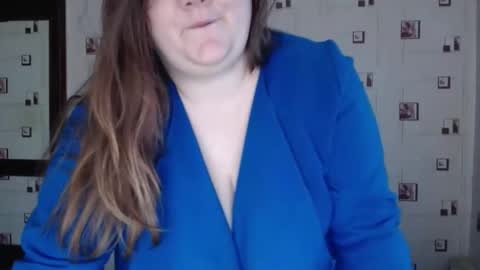 Snapshot of renataoia chatting on October 2025 01:55:02 PM renataoia online show from October 2025 01:55:02 PM