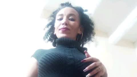 Snapshot of renattabecerra chatting on March 2025 05:27:02 PM Renatta online show from March 2025 05:27:02 PM