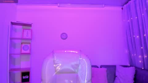Snapshot of renaxi_smith chatting on January 2025 10:12:02 PM renaxi_smith online show from January 2025 10:12:02 PM