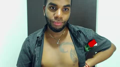 Snapshot of rene_hotman chatting on October 2025 09:34:01 PM Rene online show from October 2025 09:34:01 PM