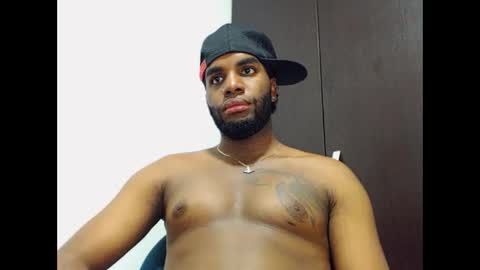 Snapshot of rene_hotman chatting on October 2025 12:30:02 AM Rene online show from October 2025 12:30:02 AM