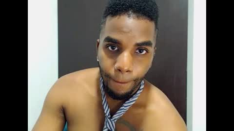 Snapshot of rene_hotman chatting on October 2025 09:03:02 PM Rene online show from October 2025 09:03:02 PM