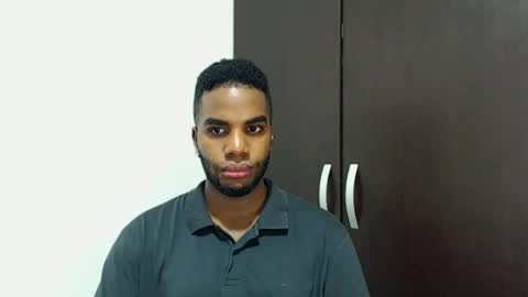 Snapshot of rene_hotman chatting on October 2025 07:47:01 PM Rene online show from October 2025 07:47:01 PM