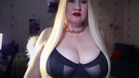 renelce online show from September 2025 07:03:01 PM