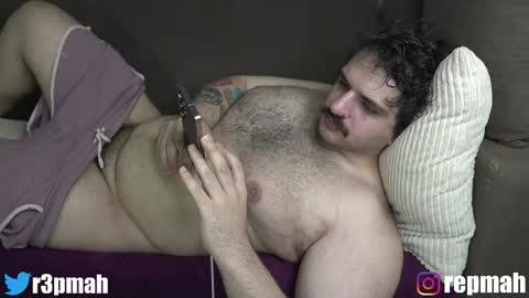 Snapshot of repmah chatting on October 2025 03:38:02 PM My name is Repmah help me to get 50 thumb-up online show from October 2025 03:38:02 PM