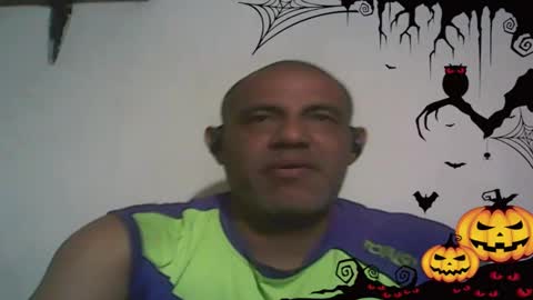 Snapshot of retlam37 chatting on October 2025 04:05:01 AM Walter online show from October 2025 04:05:01 AM